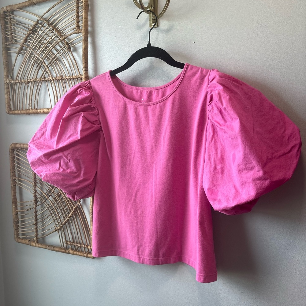 A New Day | Feminine and Girly | Bright Pink Puff Sleeve Cropped Top | Size XL